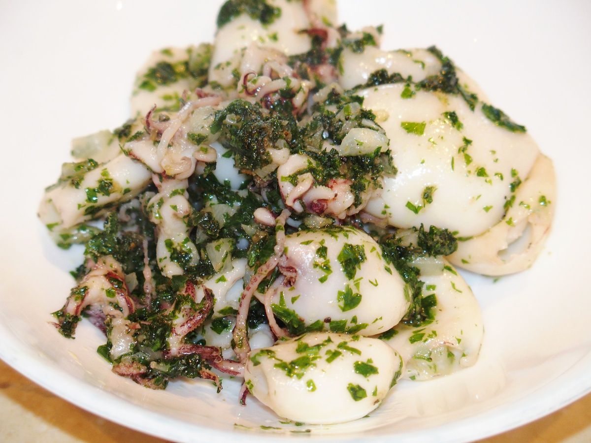 Calamar sauté à l'ail